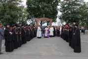 Возведение и освящение креста на месте будущего храма_8