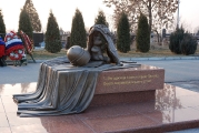 Возведение и освящение креста на месте будущего храма_8